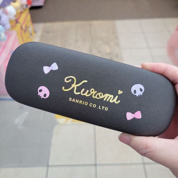 Brand New Sanrio Kuromi Eye Glasses Hard Case - Picture 3 of 7
